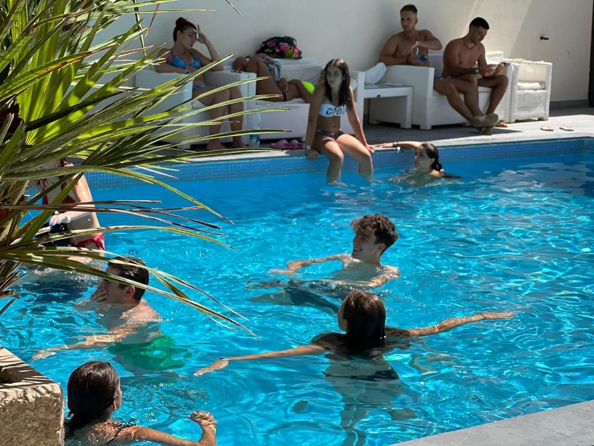 Apparthotel Ardea Riccione Extérieur photo