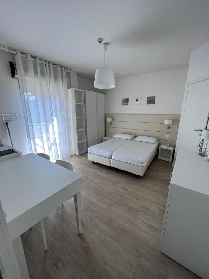 Apparthotel Ardea Riccione Extérieur photo