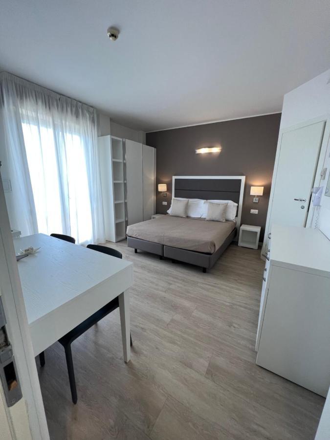 Apparthotel Ardea Riccione Extérieur photo